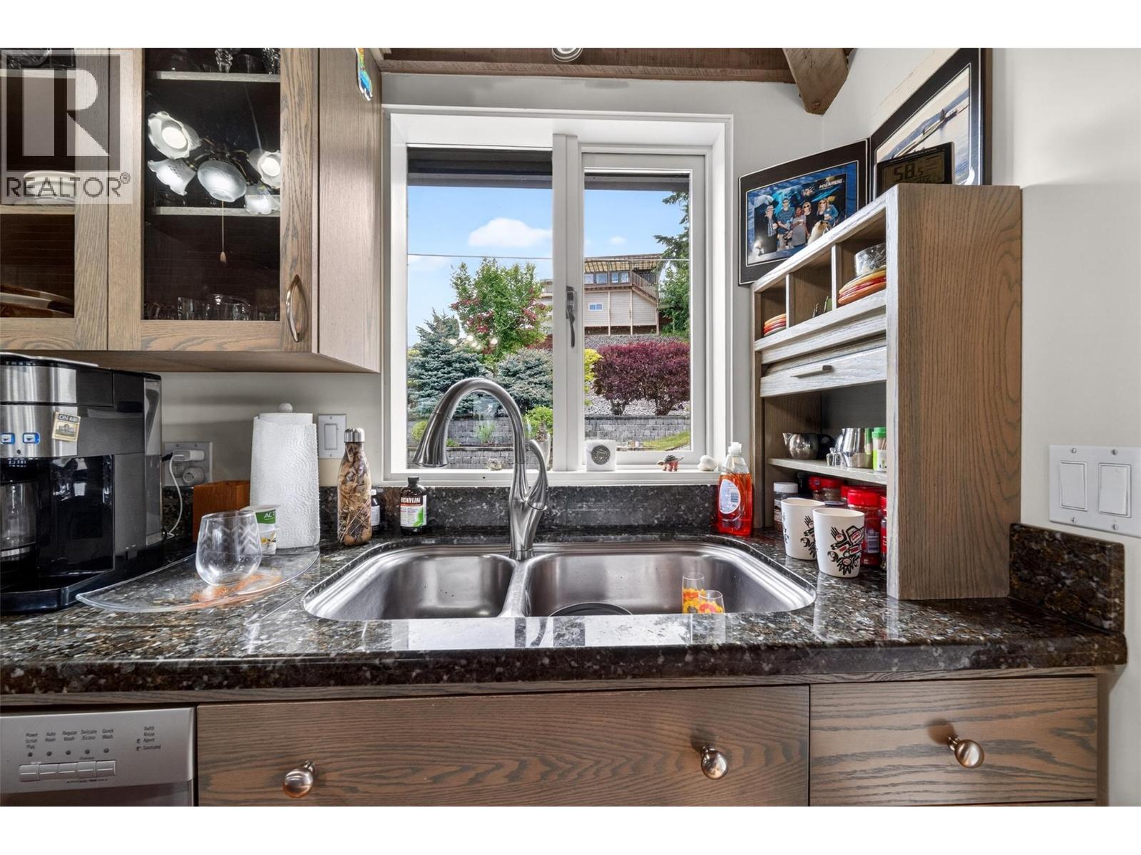  331 18 Street Southeast, Salmon Arm