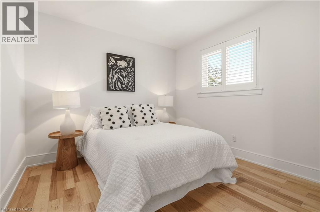 2347 TWEEDSMUIR Court, Burlington, Ontario, L7P4K9 — Photo 45