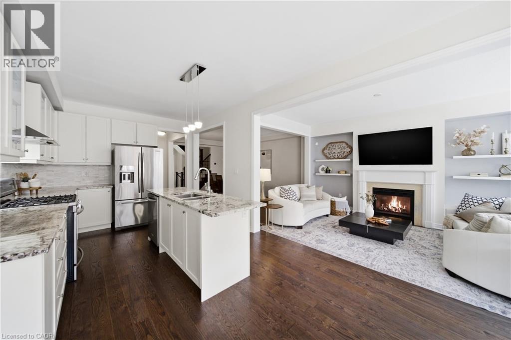 2466 VILLAGE Common, Oakville, Ontario, L6M0S2 — Photo 8