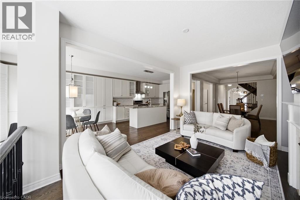 2466 VILLAGE Common, Oakville, Ontario, L6M0S2 — Photo 40