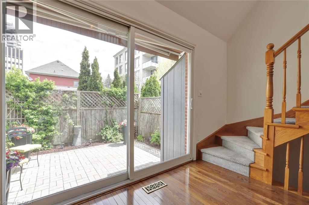 463 BLATHWAYTE Lane, Burlington, Ontario, L7S1Y4 — Photo 38