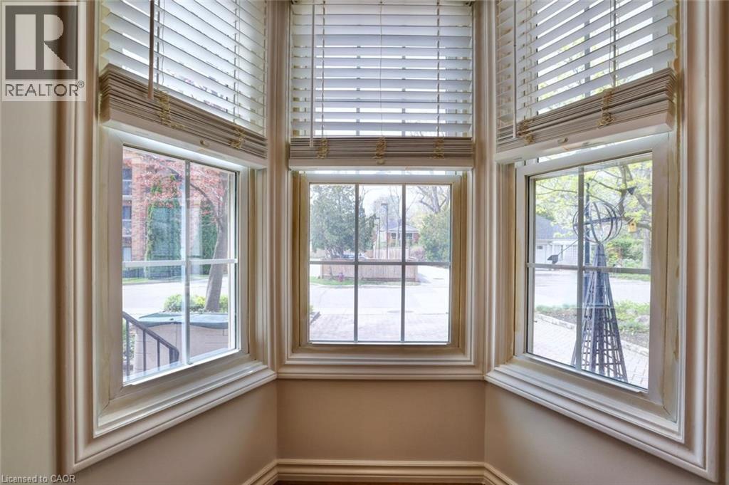 463 BLATHWAYTE Lane, Burlington, Ontario, L7S1Y4 — Photo 6