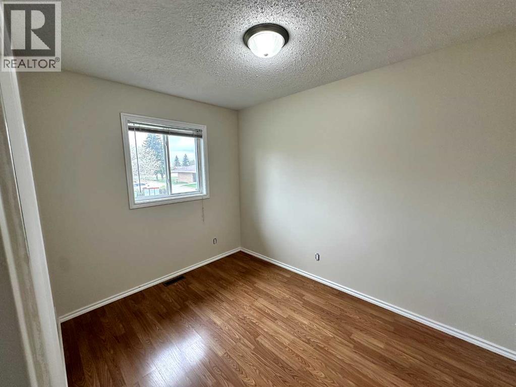 1634 5A Street — photo 20