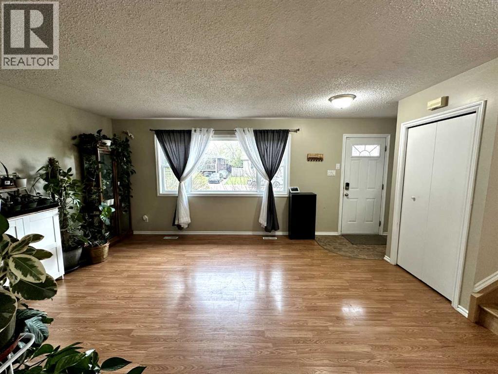 1634 5A Street - photo 4