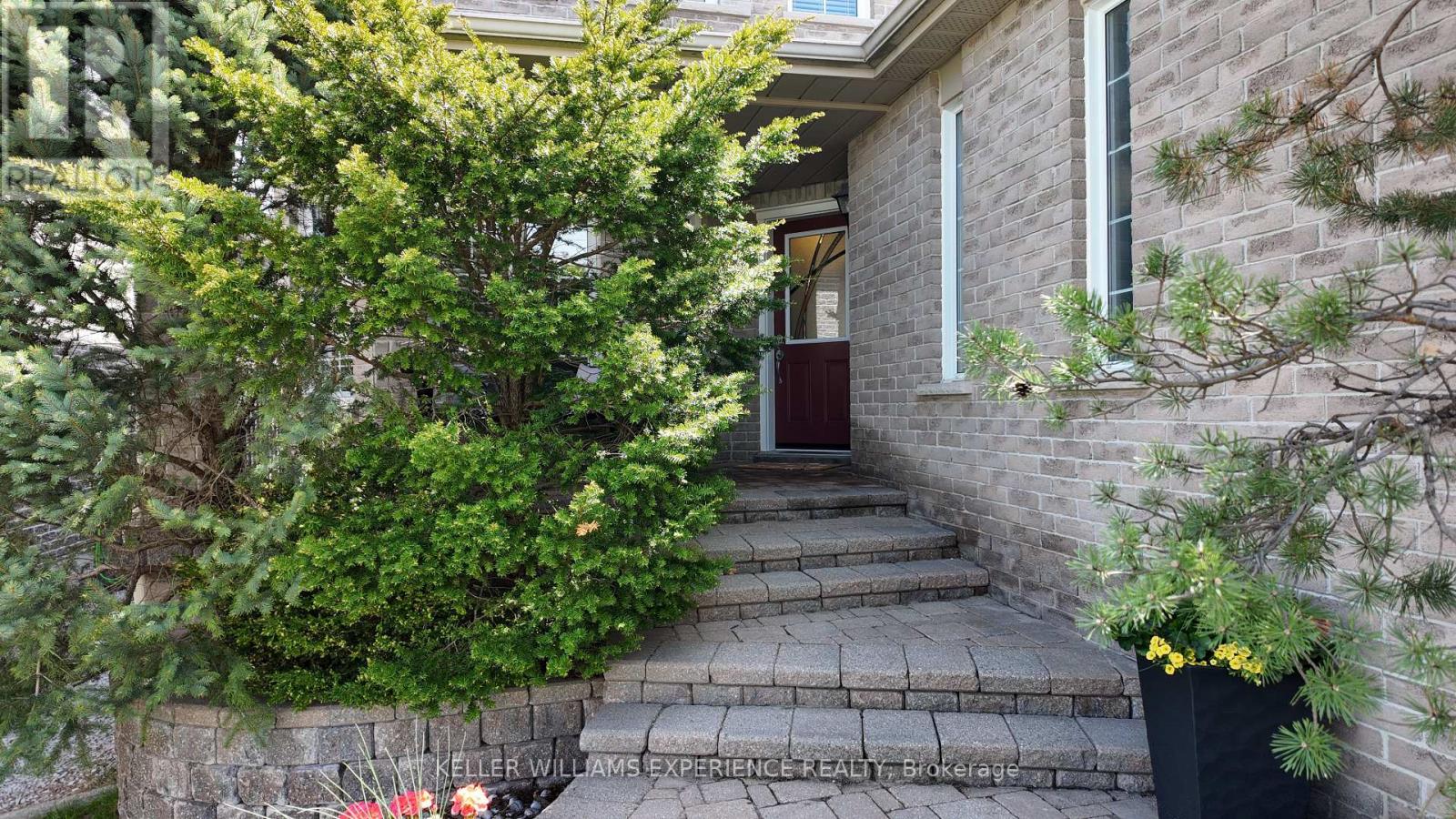 25 MUIR DRIVE - 12