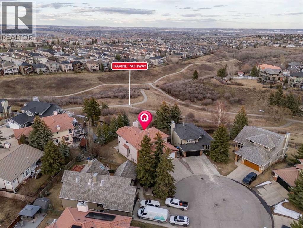 47 Edgeridge Court NW - 5