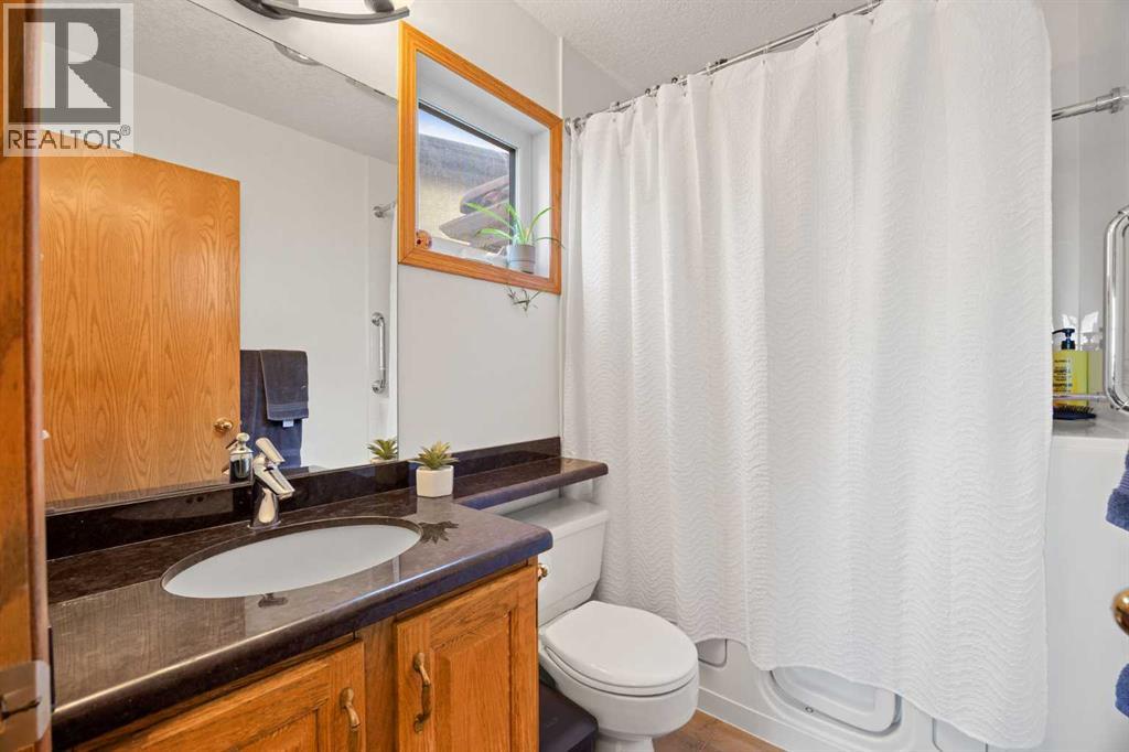 47 Edgeridge Court NW - 20