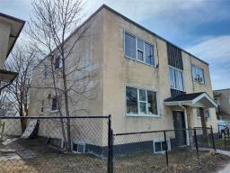 407 St John's Avenue, Winnipeg, MB R2W4L9 Photo 8