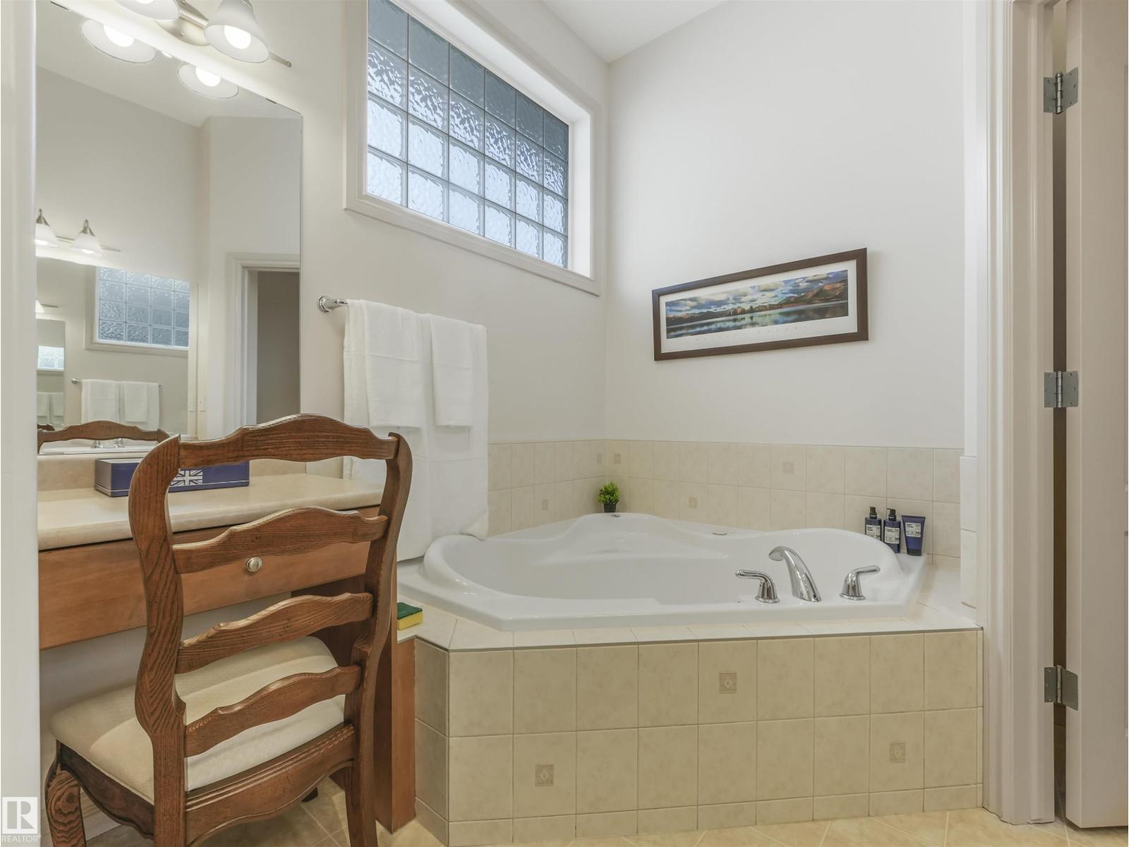 879 DRYSDALE RUN NW - 22