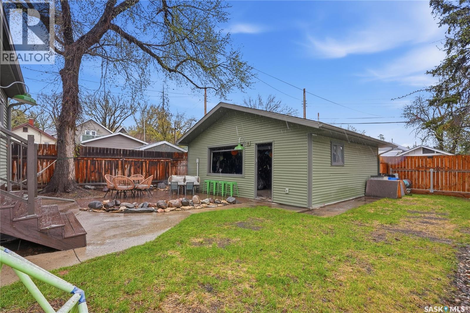 316 E AVENUE N - 56