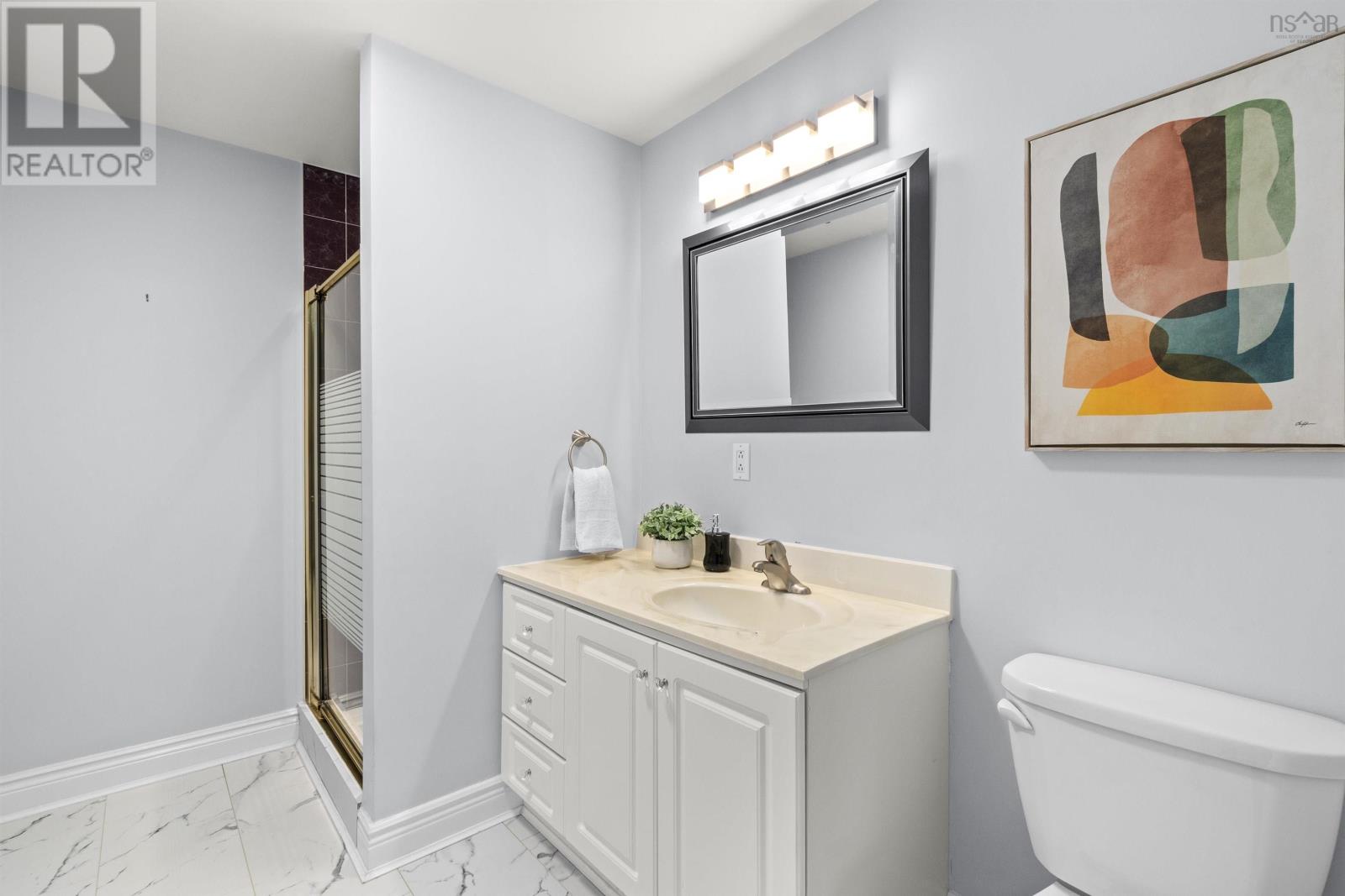 #702 1465 Brenton Street - 27