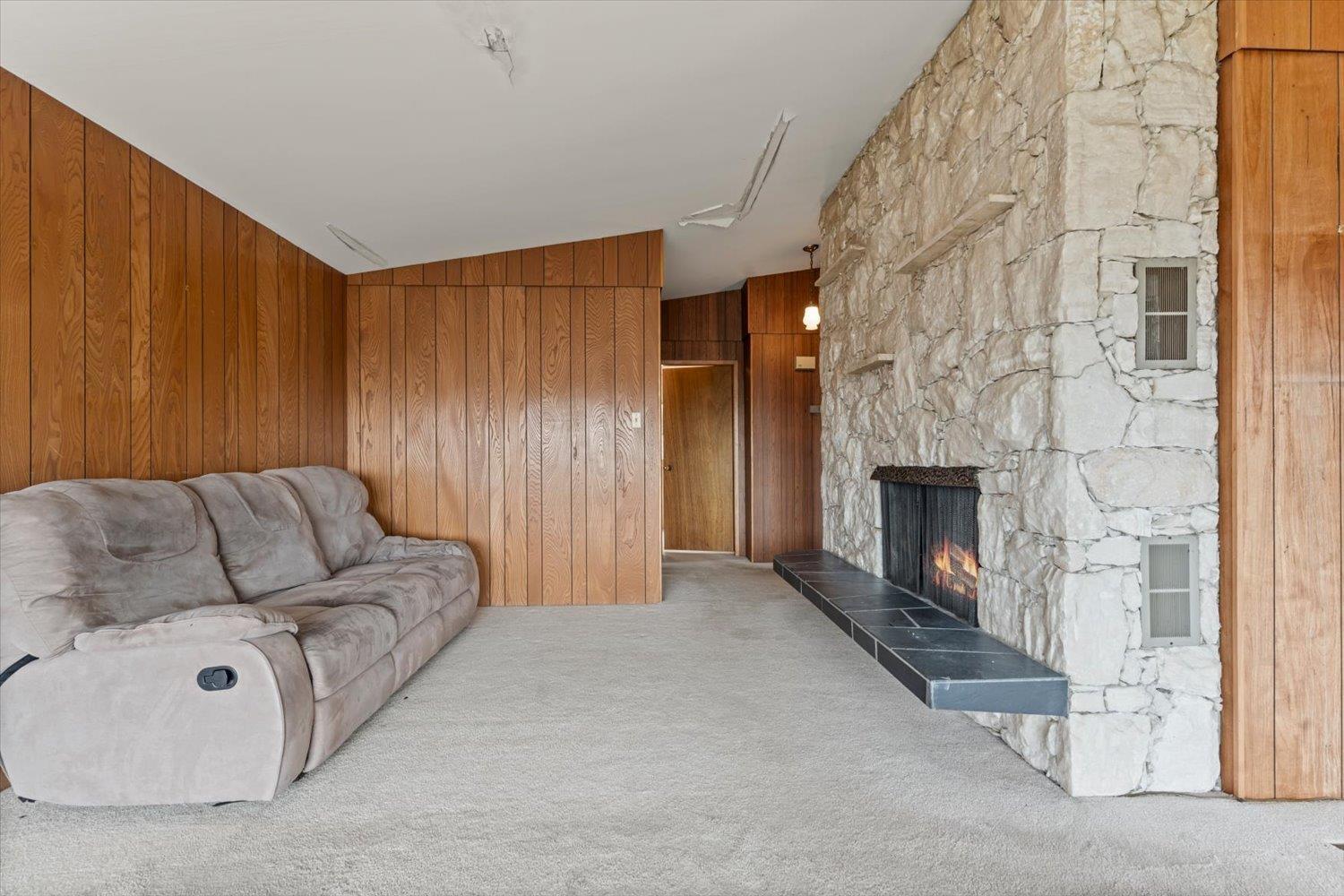 14667 W BEACH AVENUE, White Rock