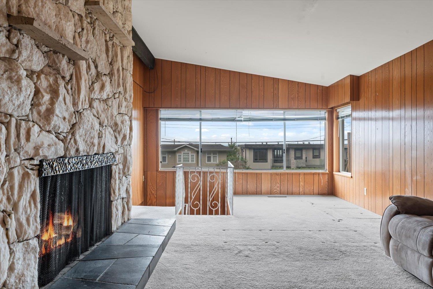 14667 W BEACH AVENUE, White Rock