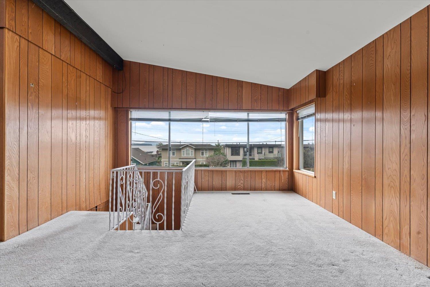 14667 W BEACH AVENUE, White Rock