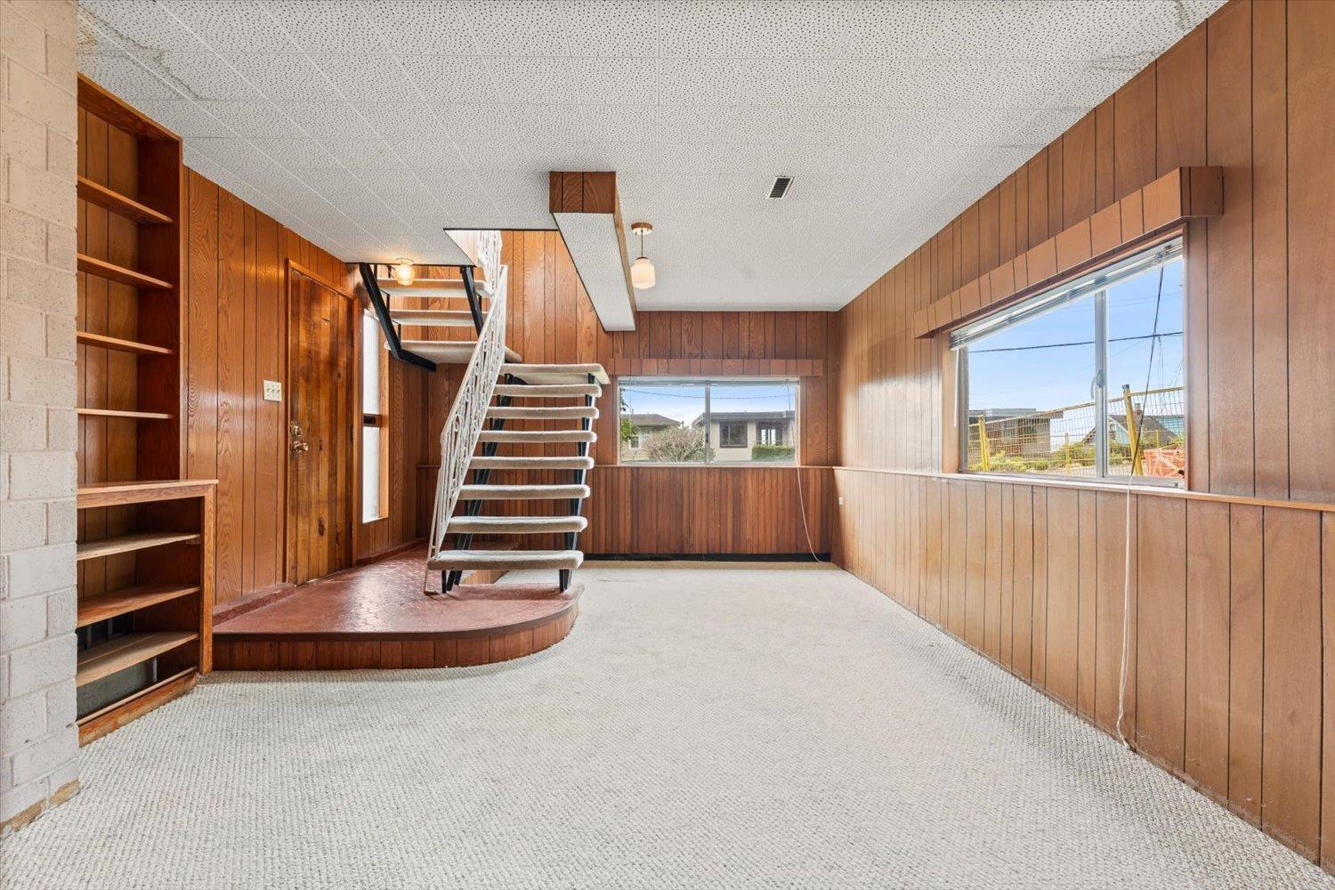 14667 W BEACH AVENUE, White Rock