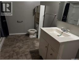 17 Patricia Drive, Coronach, SK S0H0Z0 Photo 18