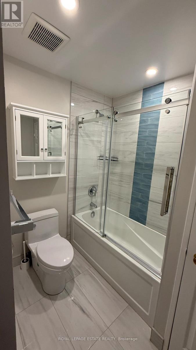#PH3 280 SIMCOE STREET - 5