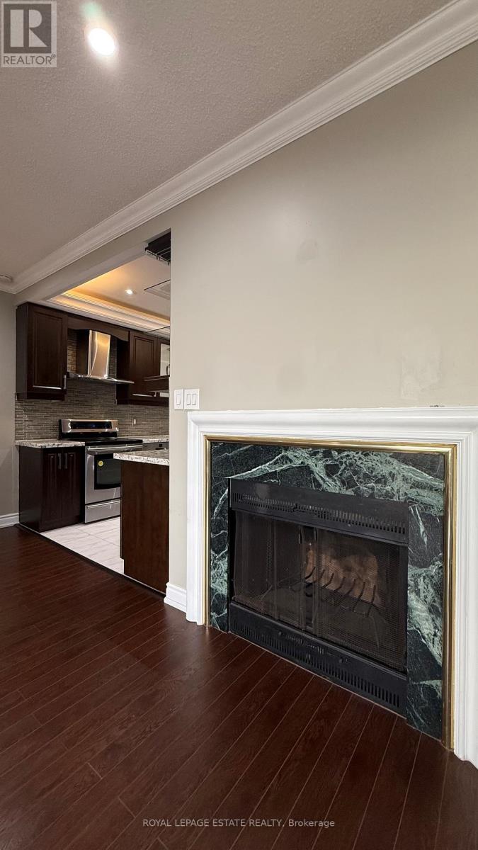#PH3 280 SIMCOE STREET - 8