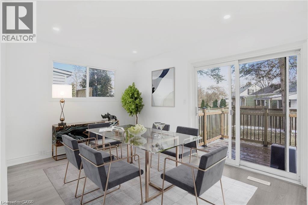 68 YORK Road - 9