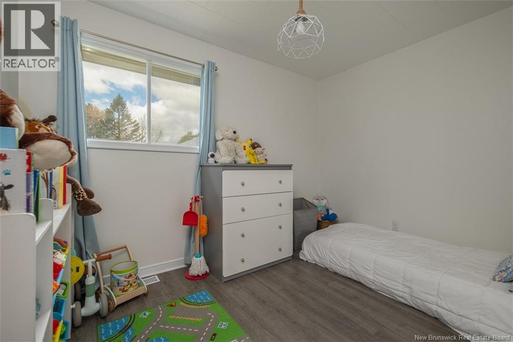760 McEvoy Street - 21