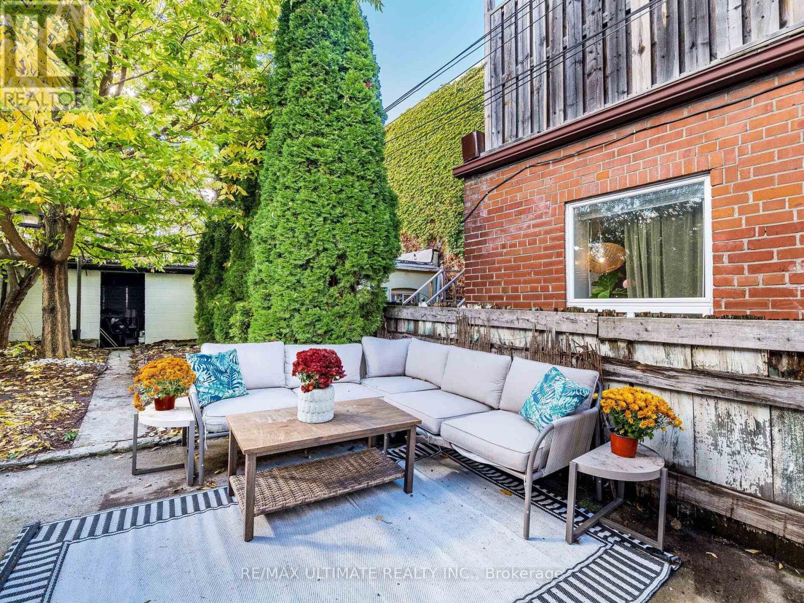 918 OSSINGTON AVENUE - 44