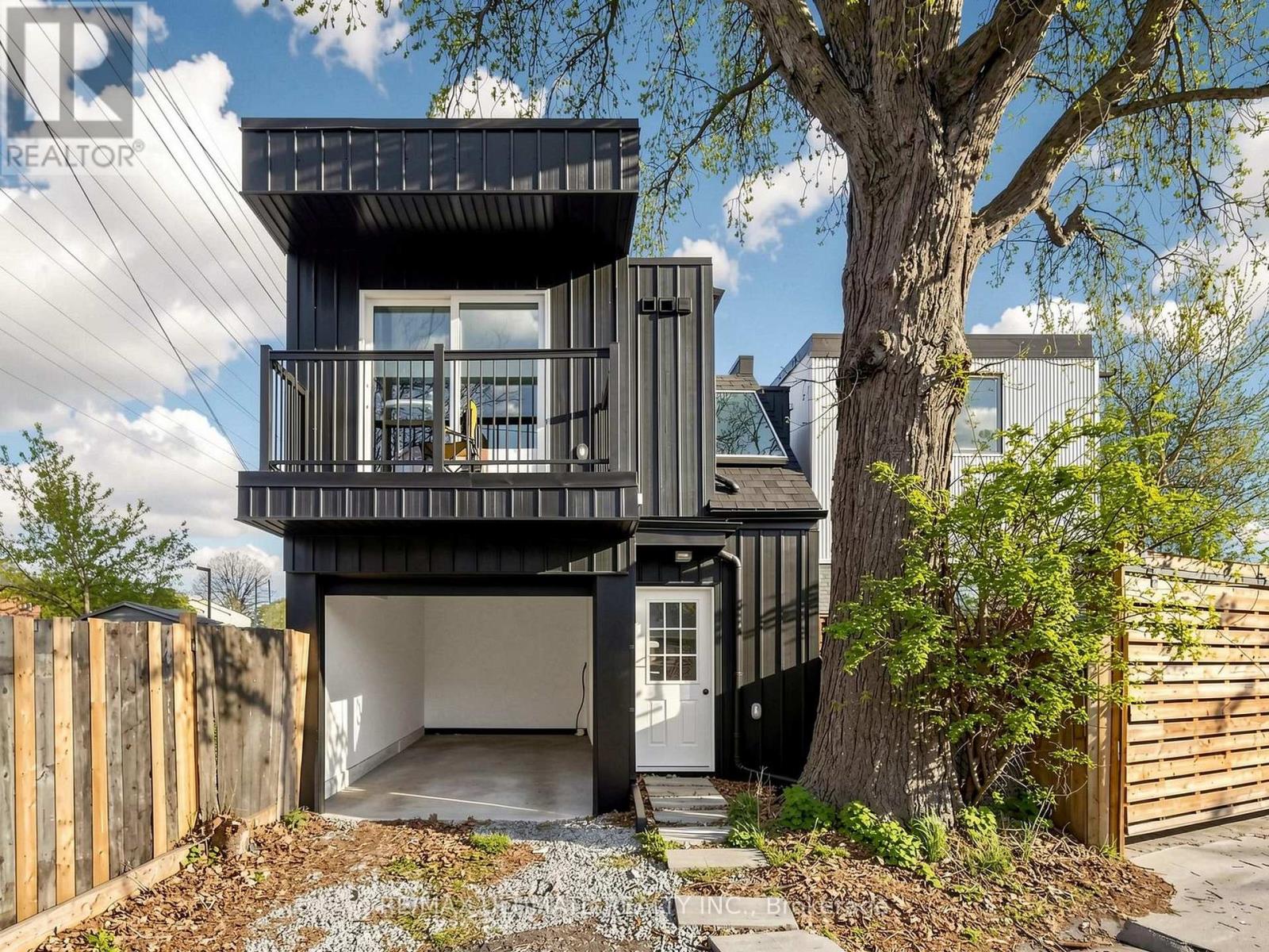 35 BLACKTHORN AVENUE - 49