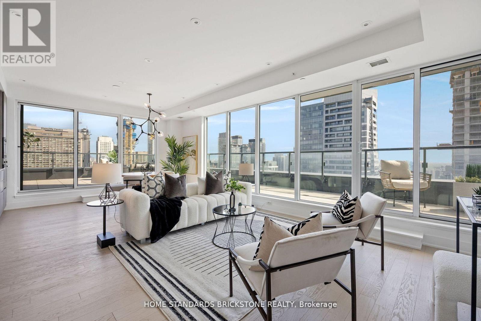 #3907 955 BAY STREET - 15