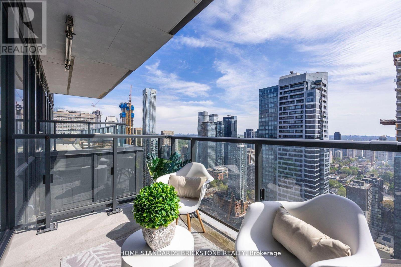 #3907 955 BAY STREET - 21