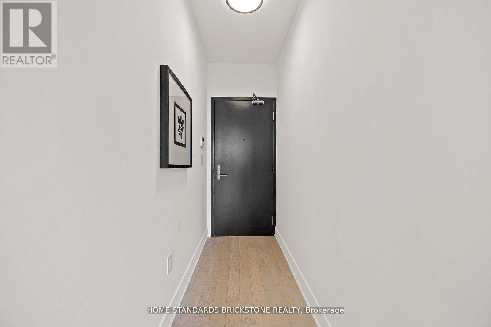 #3907 955 BAY STREET - 28