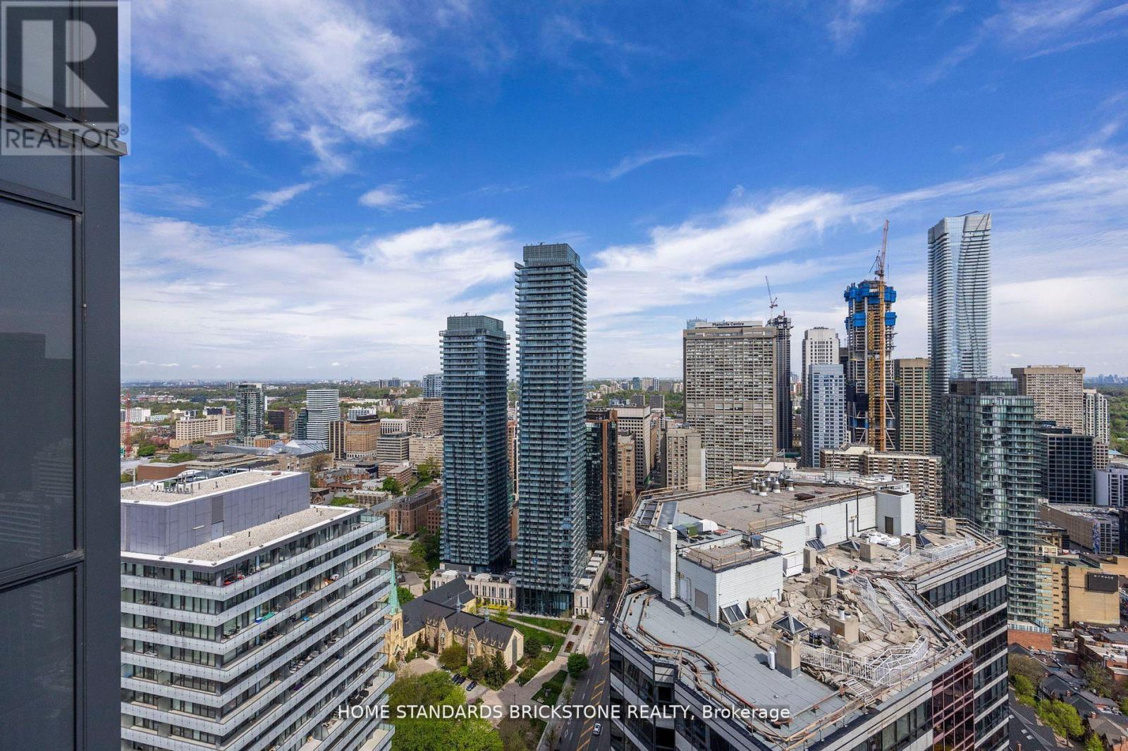 #3907 955 BAY STREET - 36