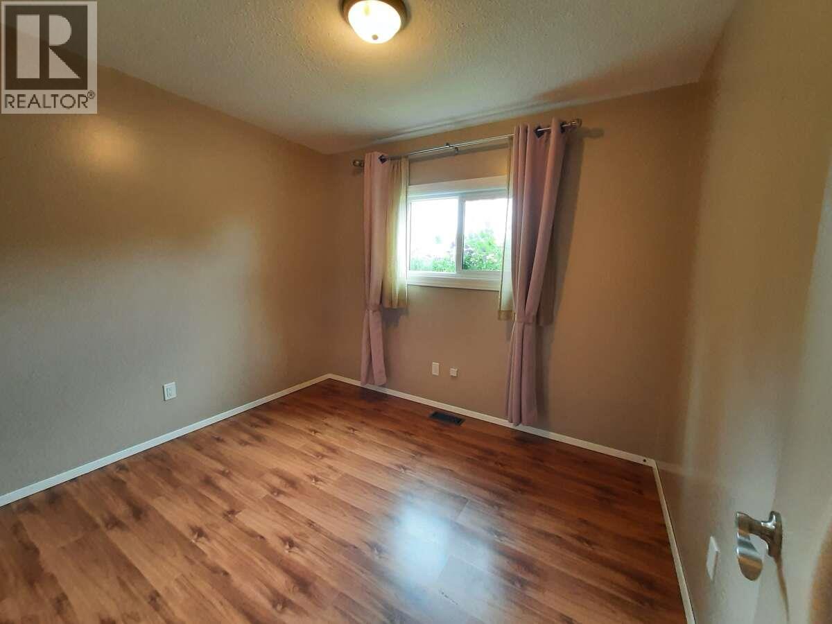 1323 7TH AVENUE - 13