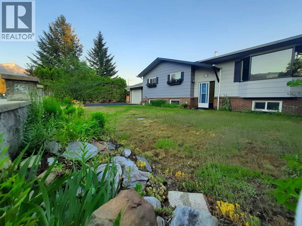 1323 7TH AVENUE, Valemount