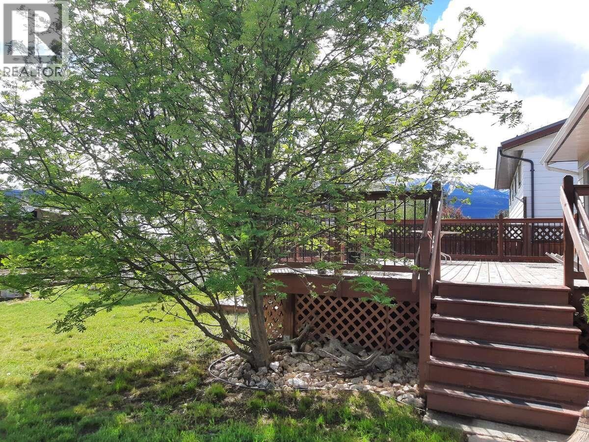 1323 7TH AVENUE - 35