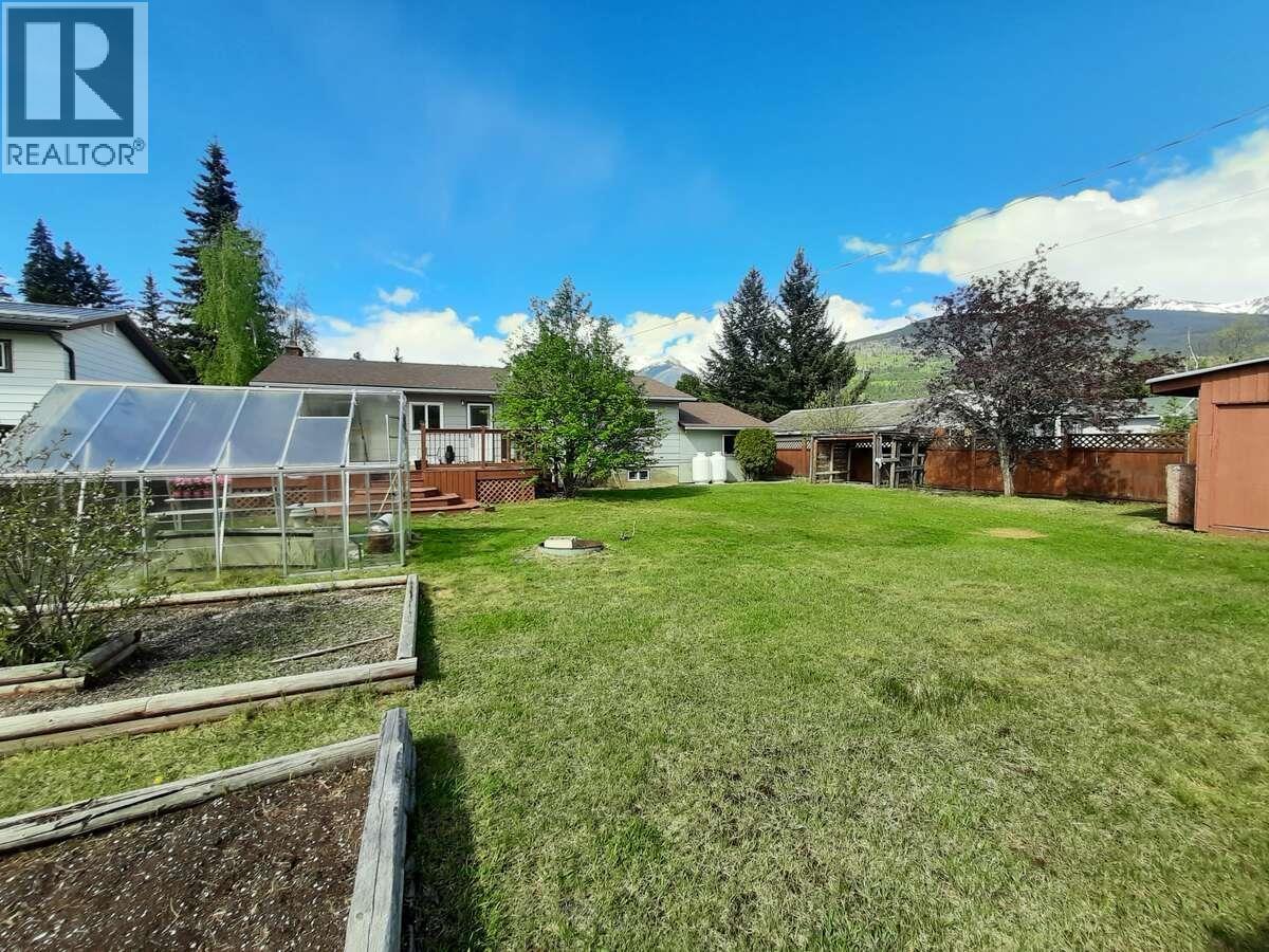 1323 7TH AVENUE, Valemount