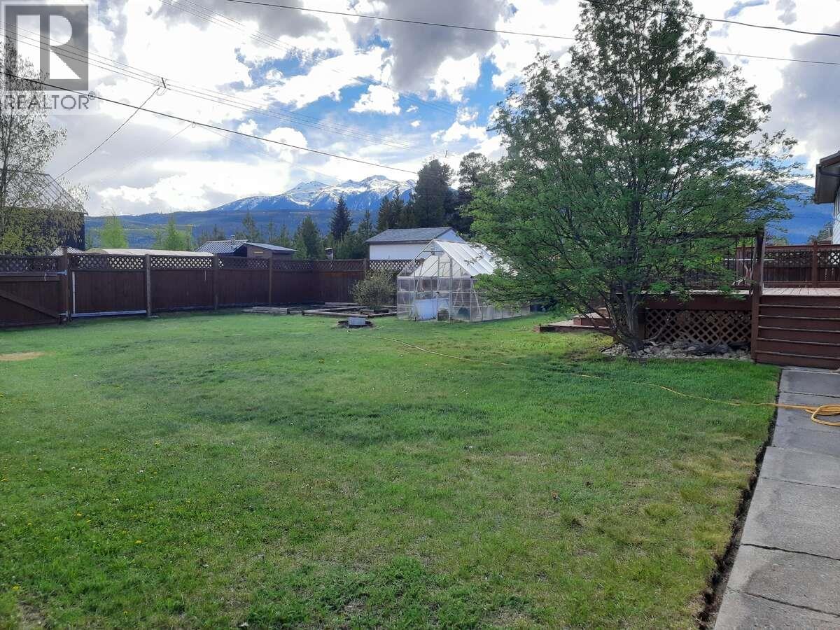 1323 7TH AVENUE, Valemount