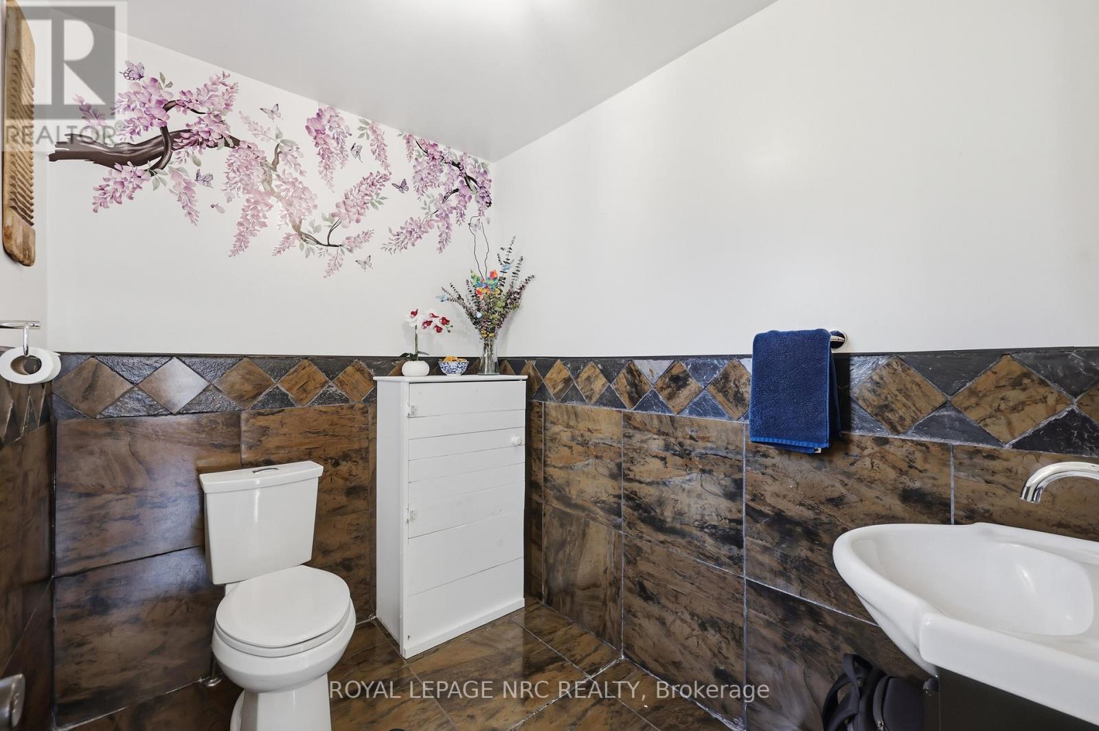 776 CANBORO ROAD - 17