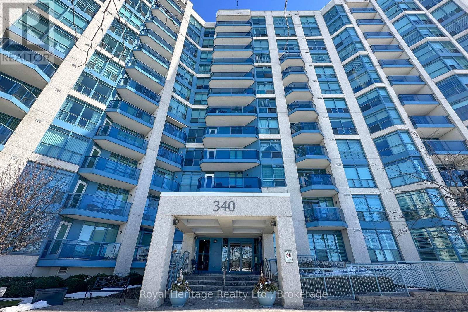 #PH09 340 WATSON ST STREET W - 3