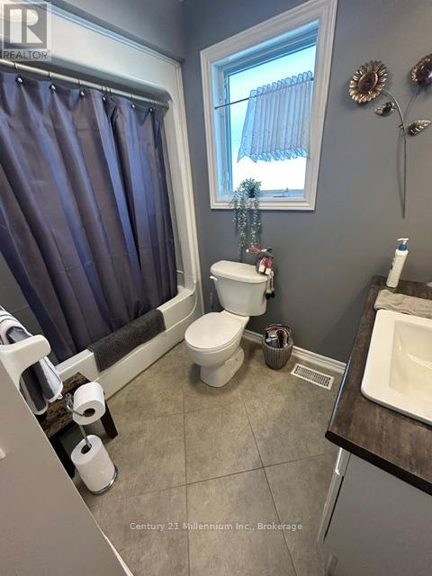 8 KENTUCKY AVENUE - 13