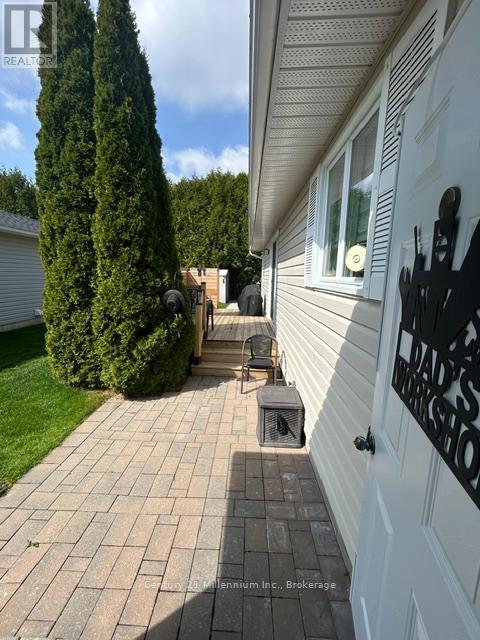 8 KENTUCKY AVENUE - 3