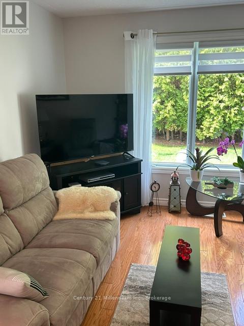 8 KENTUCKY AVENUE - 7