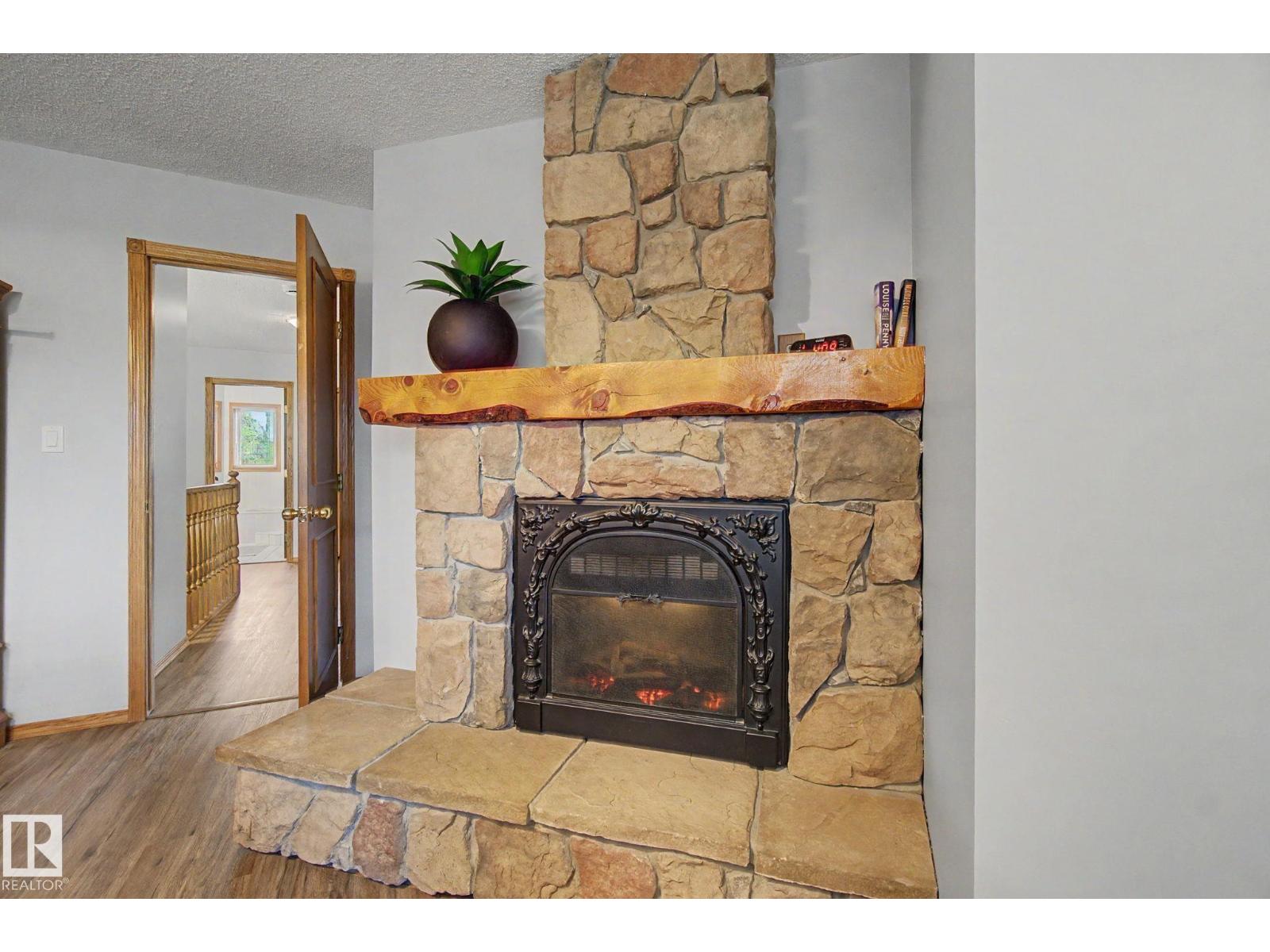 1 FIELDSTONE DR - 29