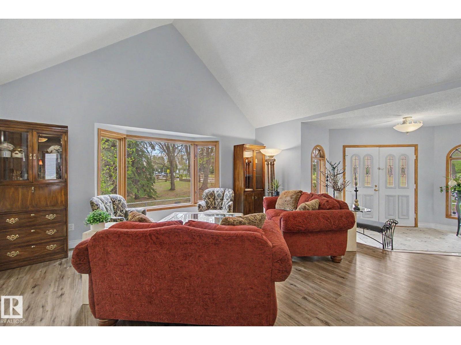 1 FIELDSTONE DR - 4
