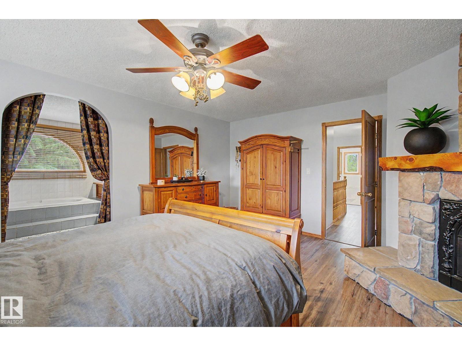 1 FIELDSTONE DR - 28