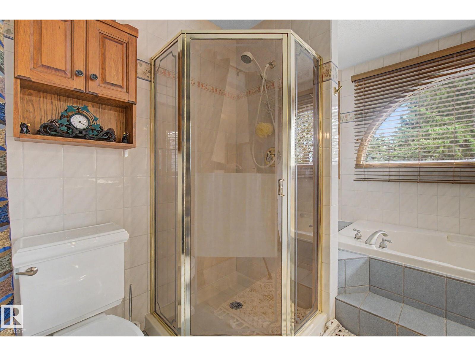 1 FIELDSTONE DR - 31