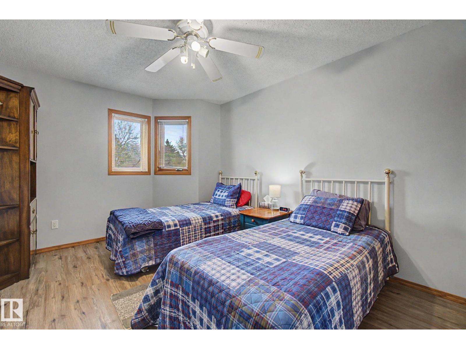 1 FIELDSTONE DR - 34