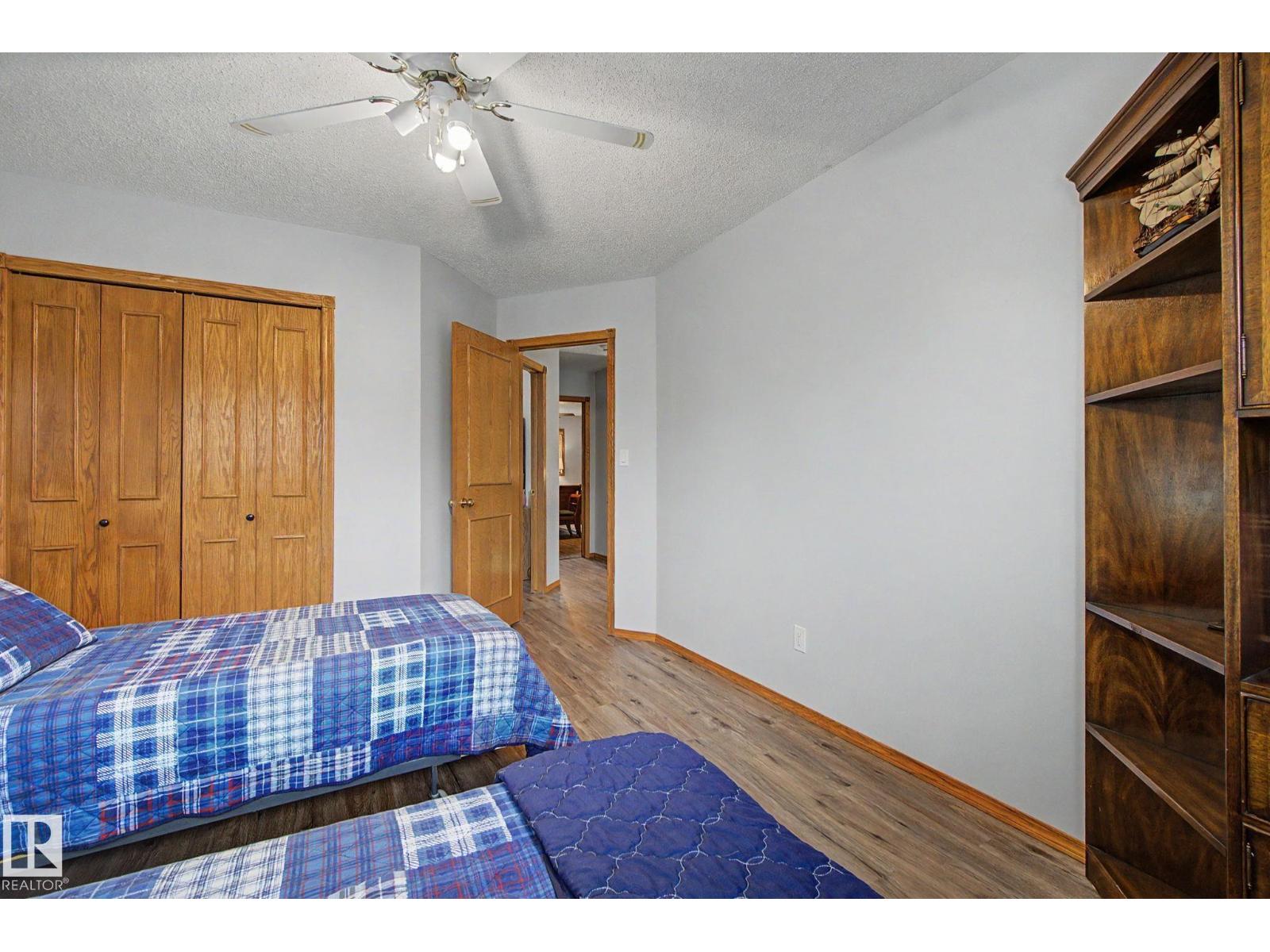 1 FIELDSTONE DR - 35