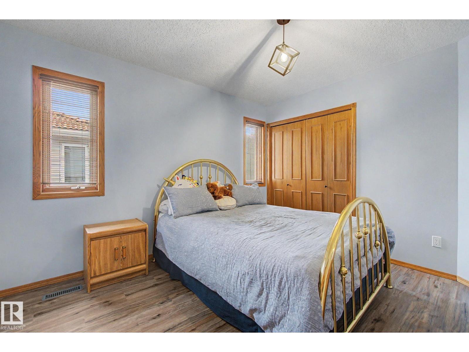 1 FIELDSTONE DR - 36