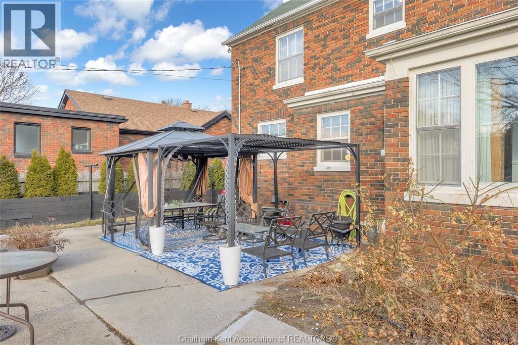 124 LLydican AVENUE - 35