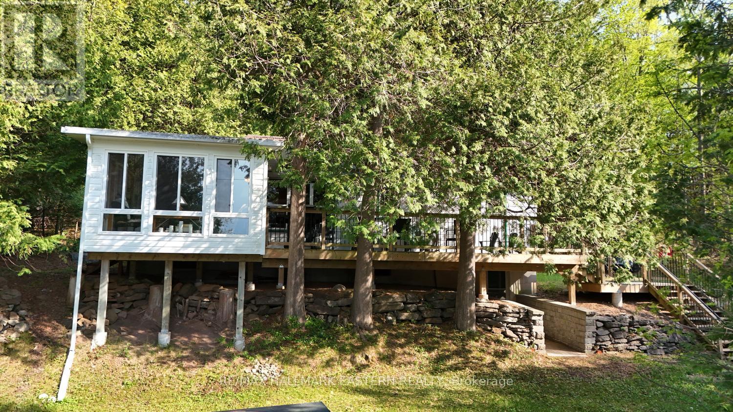 348 ROUND LAKE ROAD - 35