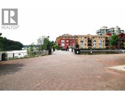 404 10 Renaissance Square, New Westminster, BC V3M7B1 Photo 24